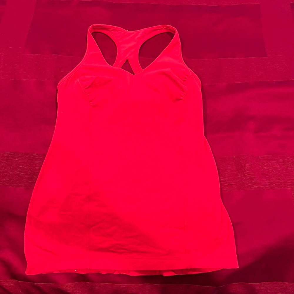 Lulu lemon top w built in bra